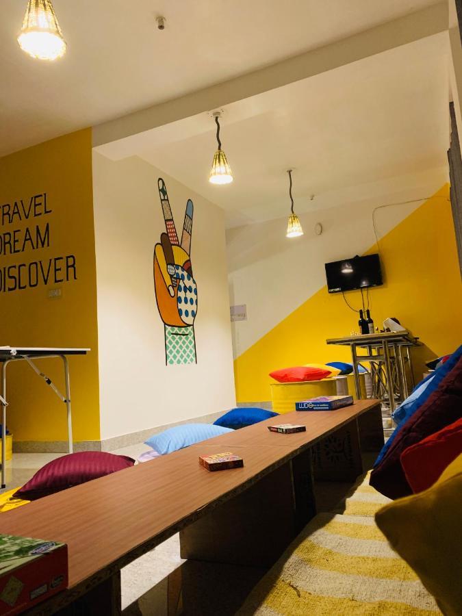 Nomads Hostel Tosh מראה חיצוני תמונה