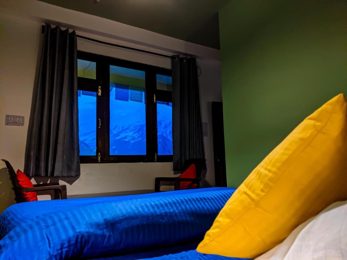 Nomads Hostel Tosh מראה חיצוני תמונה