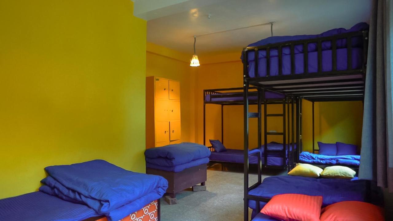 Nomads Hostel Tosh מראה חיצוני תמונה